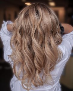 Blonde balayage kapper